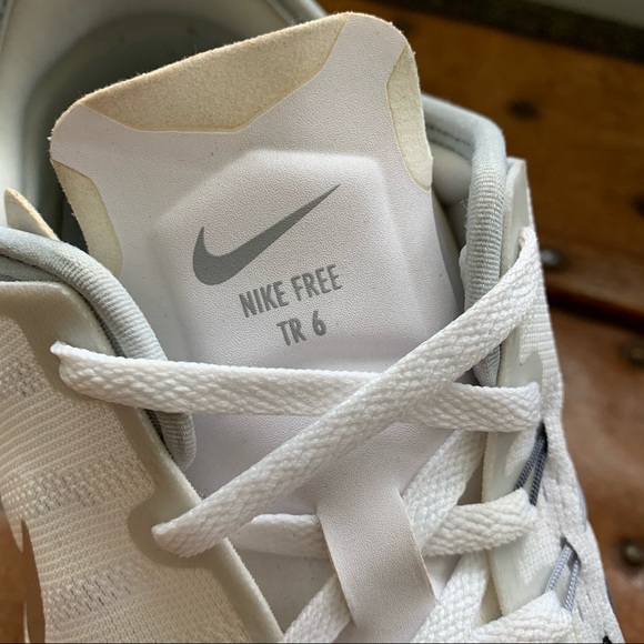 Nike Free TR 6 Training Shoes 
Style # 833413-100 - Picture 2 of 9